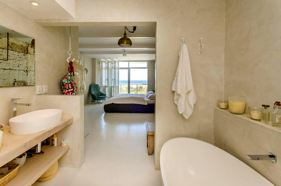 Dolphin Beach - Completed residence